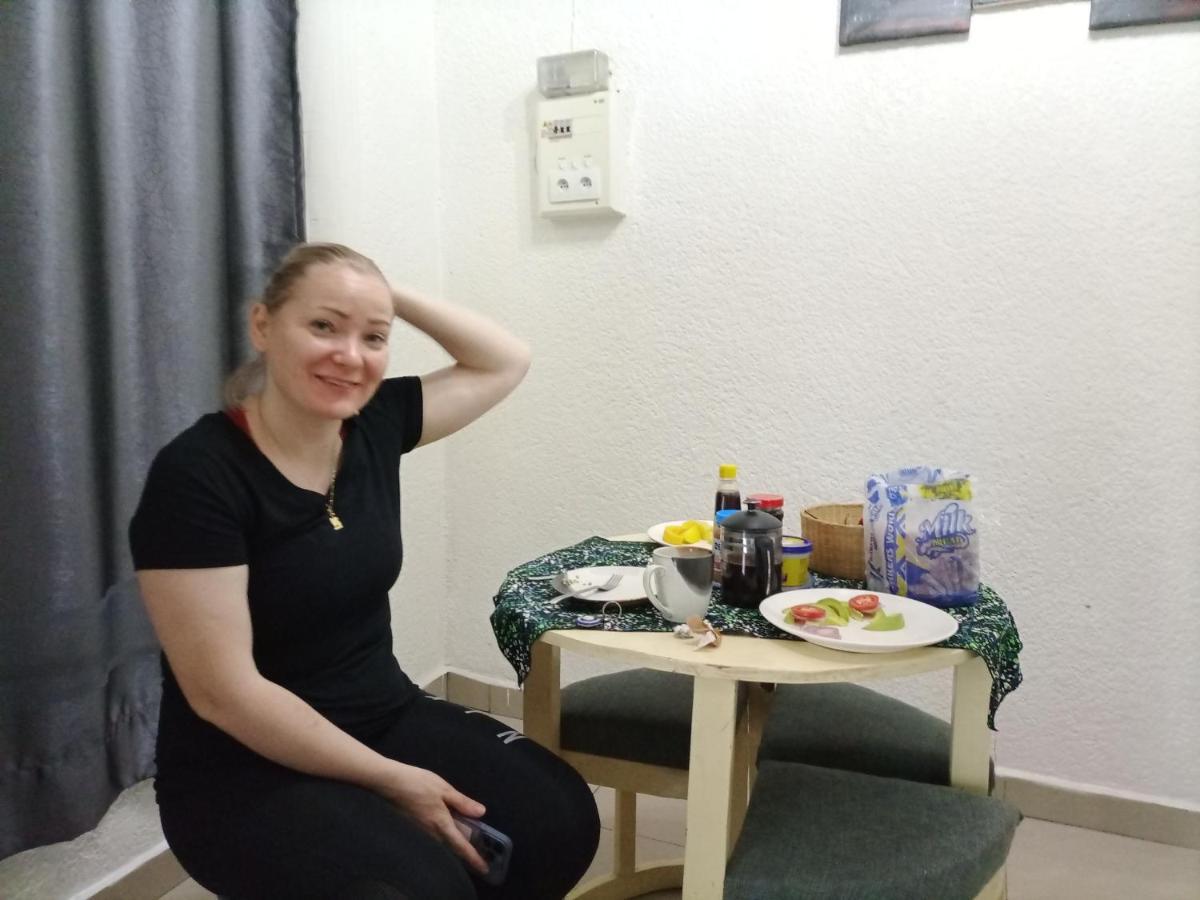 Randa'S House I Homestay 루헹게리 외부 사진