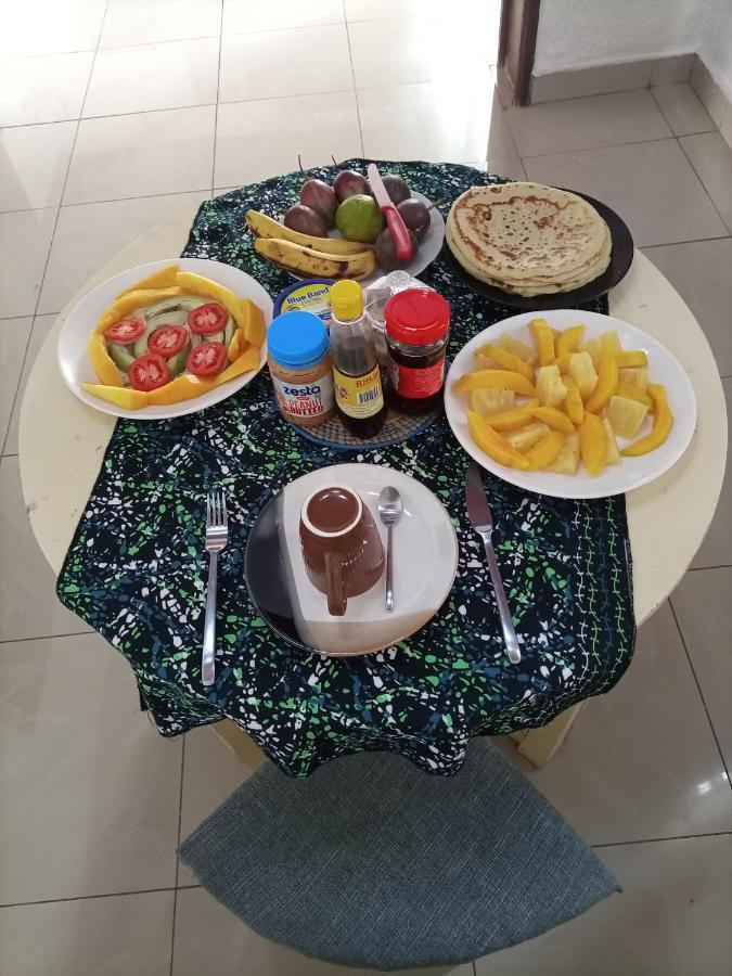 Randa'S House I Homestay 루헹게리 외부 사진