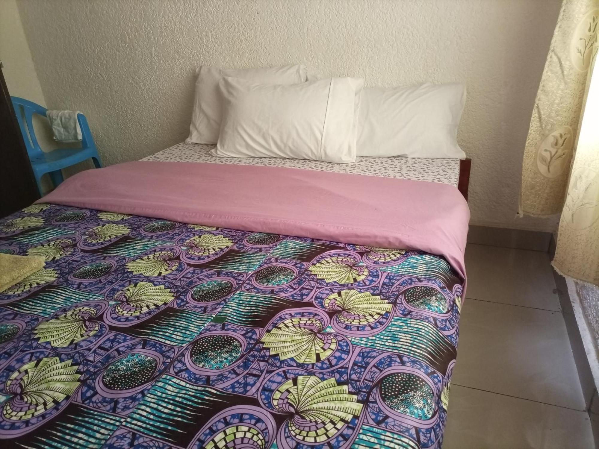 Randa'S House I Homestay 루헹게리 외부 사진